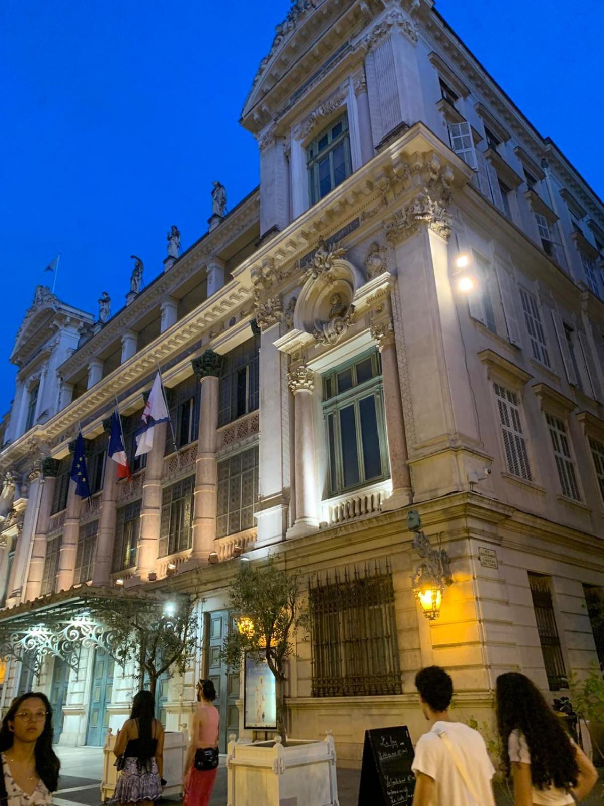 Apartment 33 On The Old Historic Senate Square 尼斯 外观 照片